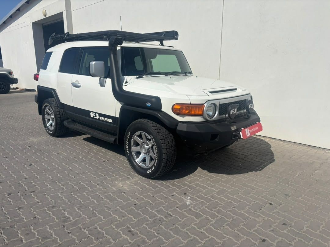 Lyalonga Toyota FJ Cruiser atulanditha mo Namibia
