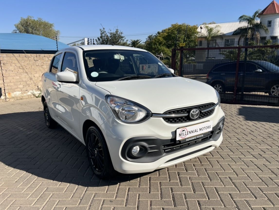 Lyalonga Toyota Vitz atulanditha mo Namibia