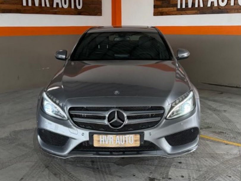 Lyalonga Mercedes-Benz C Class atulanditha mo Namibia