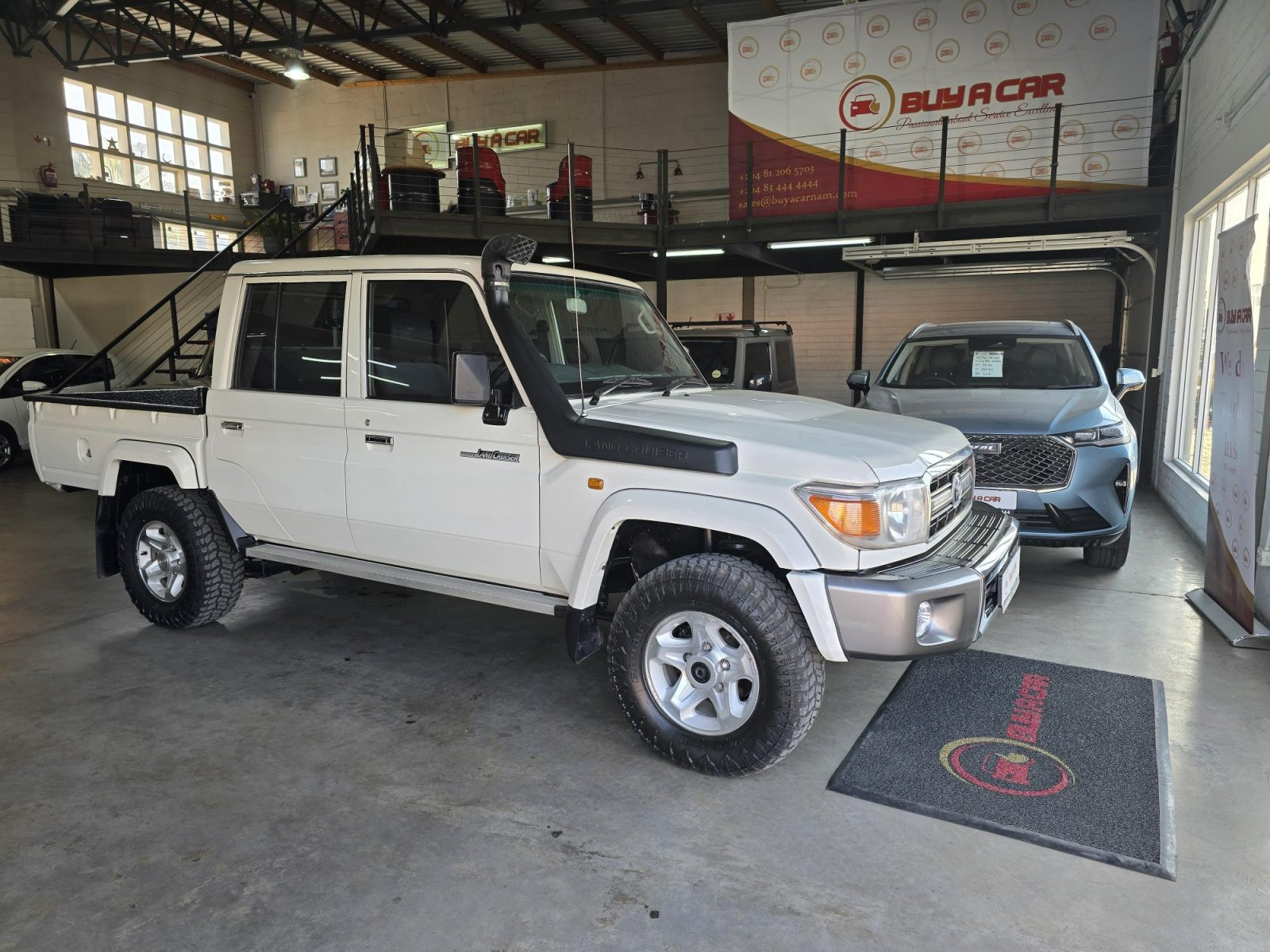 Lyalonga Toyota Land Cruiser atulanditha mo Namibia