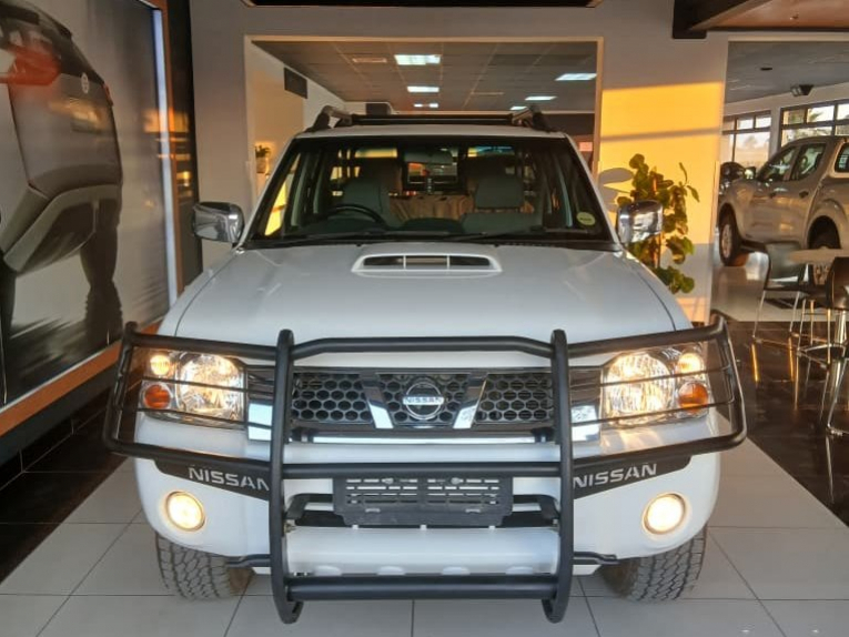 Lyalonga Nissan Hardbody atulanditha mo Namibia