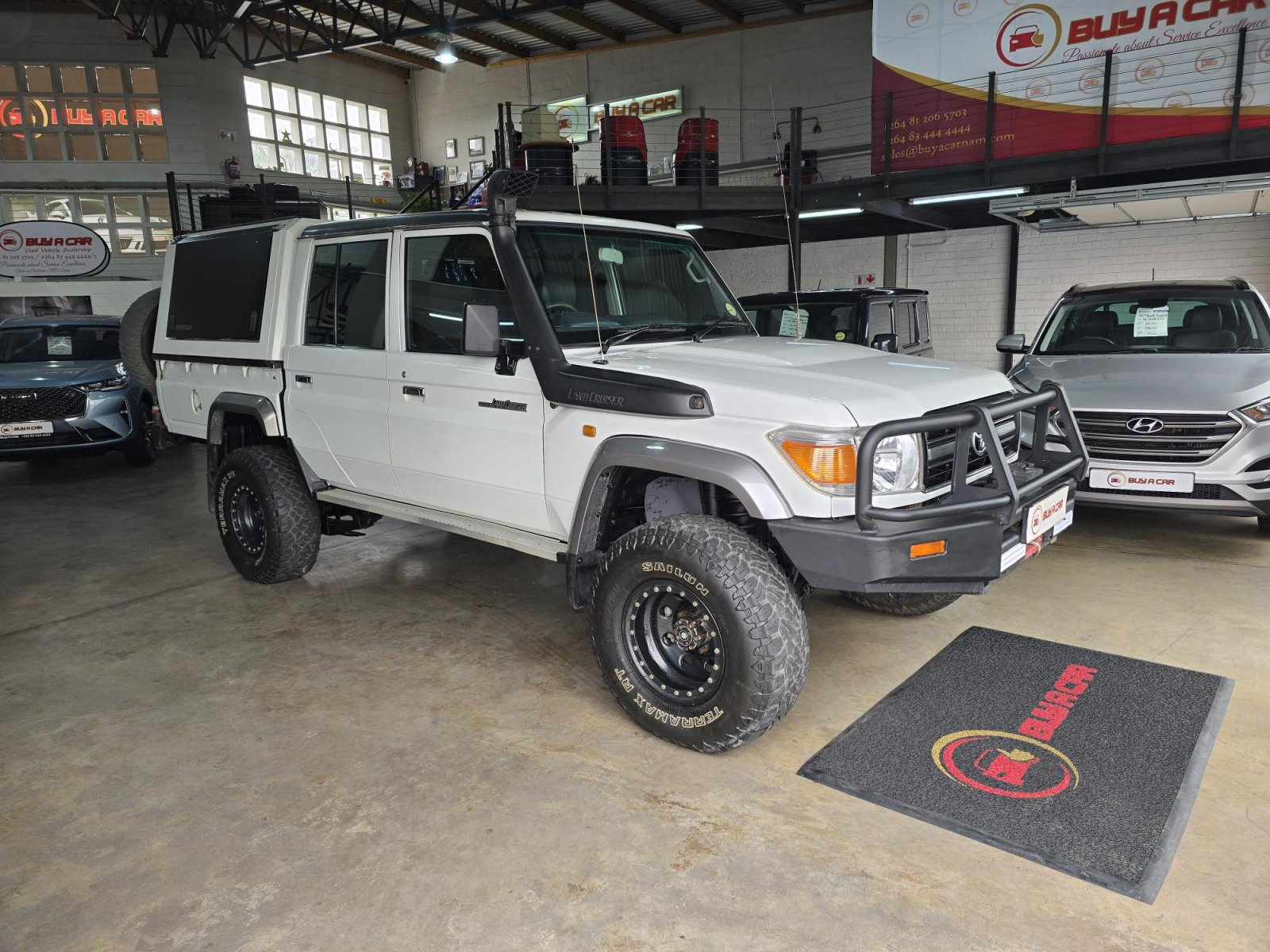 Lyalonga Toyota Land Cruiser atulanditha mo Namibia