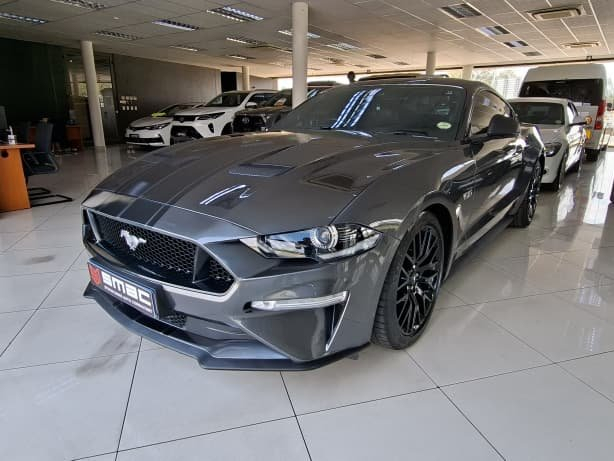 Lyalonga Ford Mustang atulanditha mo Namibia