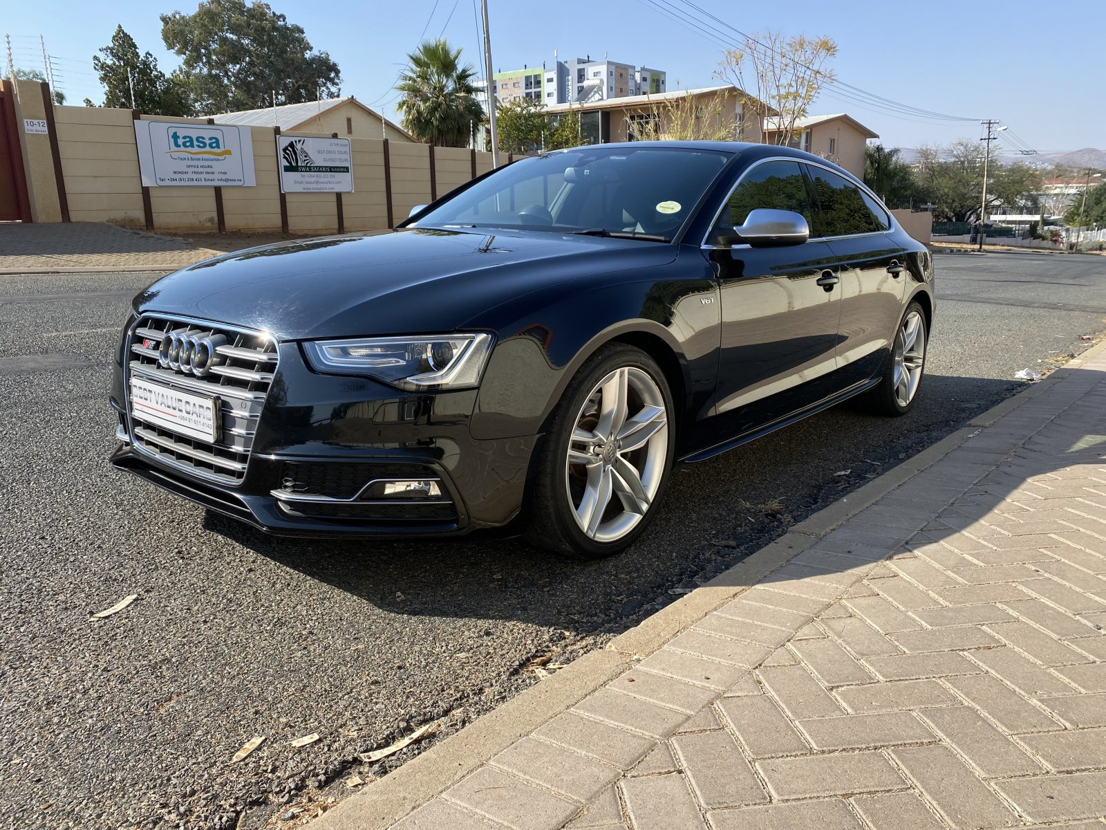 Lyalonga Audi S6 atulanditha mo Namibia