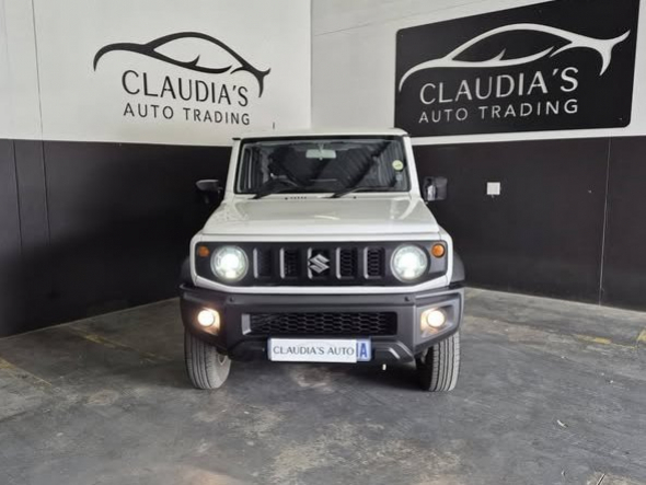 Lyalonga Suzuki Jimny atulanditha mo Namibia