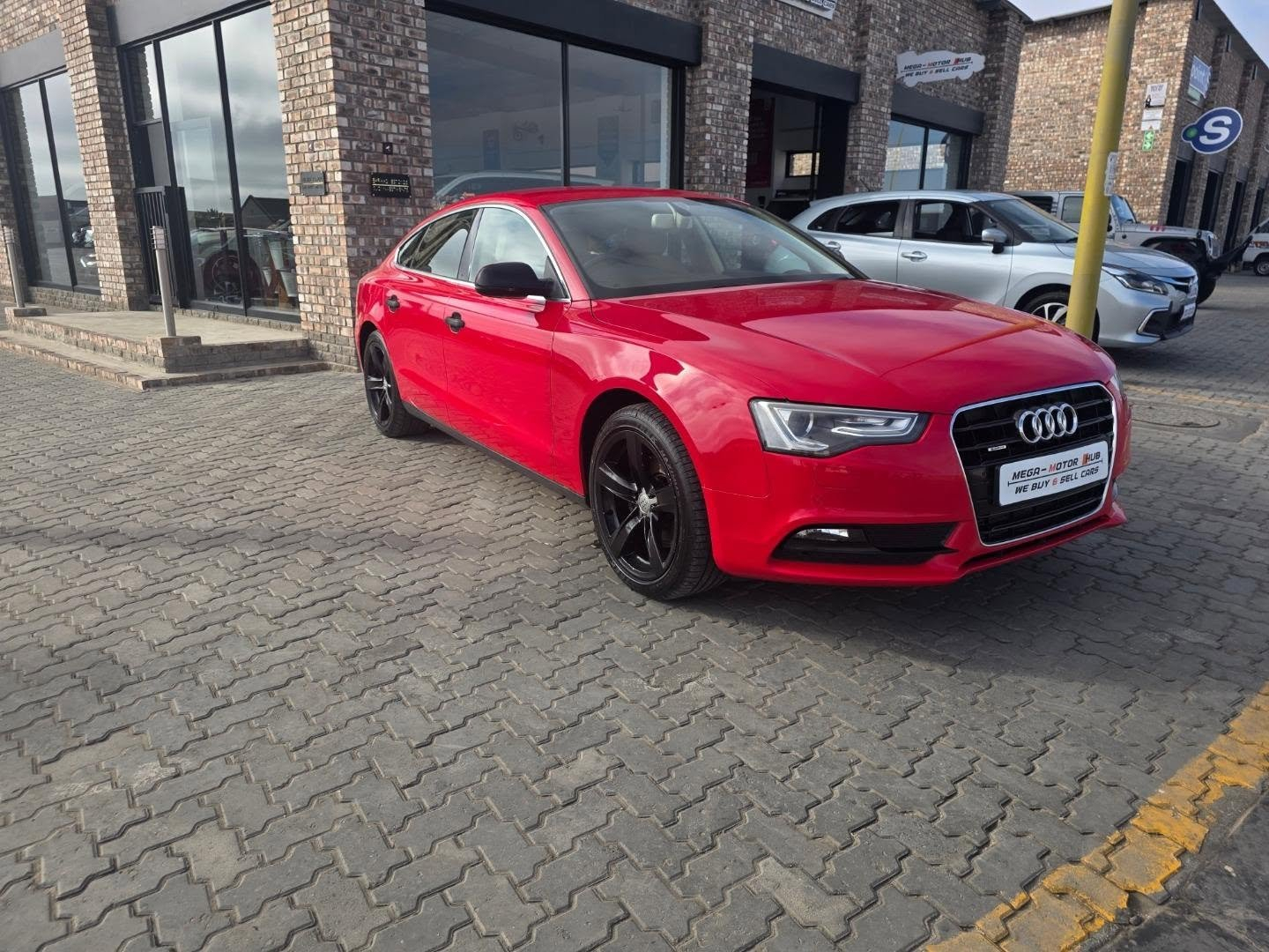 Lyalonga Audi A5 atulanditha mo Namibia