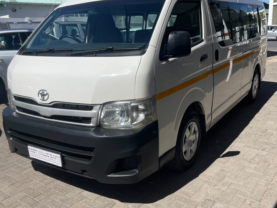 Lyalonga Toyota Quantum atulanditha mo Namibia
