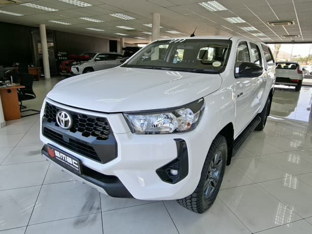 Lyalonga Toyota Hilux atulanditha mo Namibia