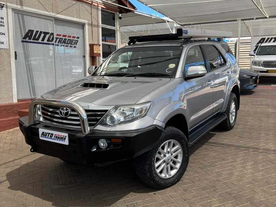 Lyalonga Toyota Fortuner atulanditha mo Namibia