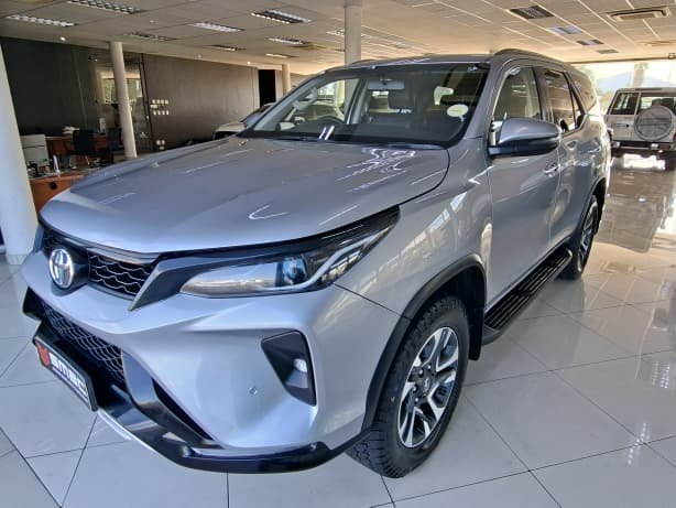 Lyalonga Toyota Fortuner atulanditha mo Namibia
