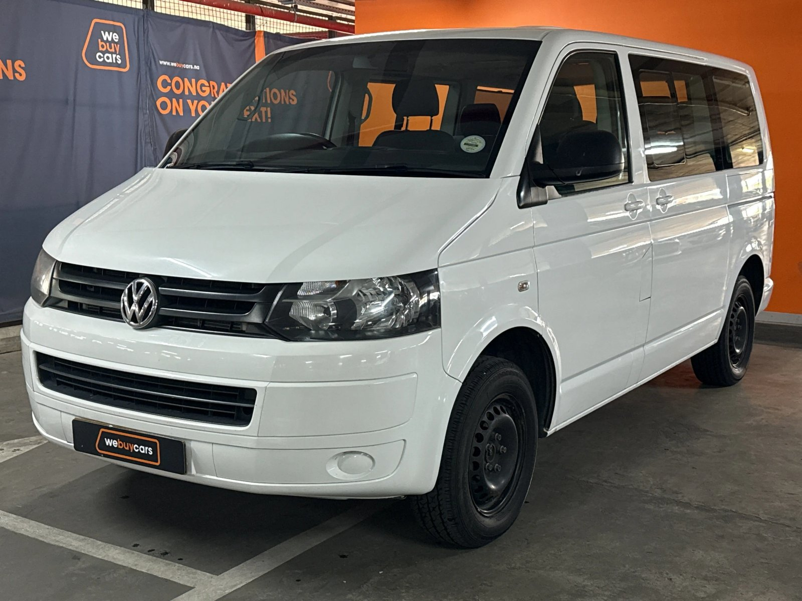 Lyalonga Volkswagen T5 atulanditha mo Namibia