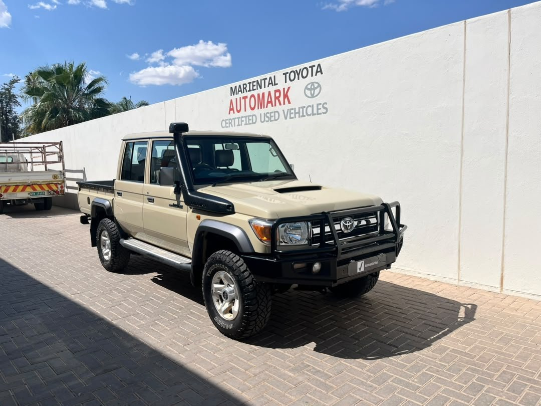 Lyalonga Toyota Land Cruiser atulanditha mo Namibia